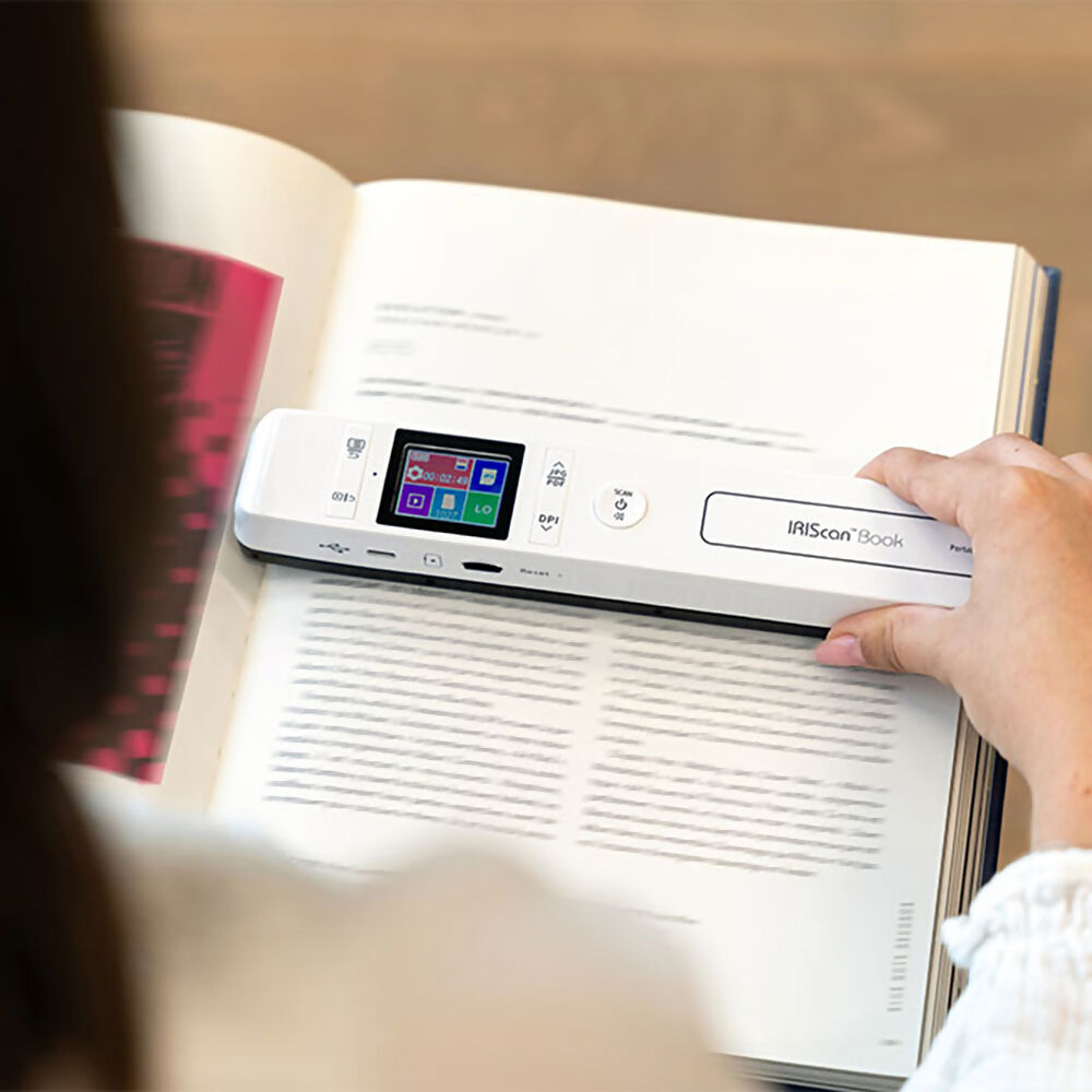 IRIScan Book 7 : un scanner de livres de 200 g avec double rouleau et USB-C #2